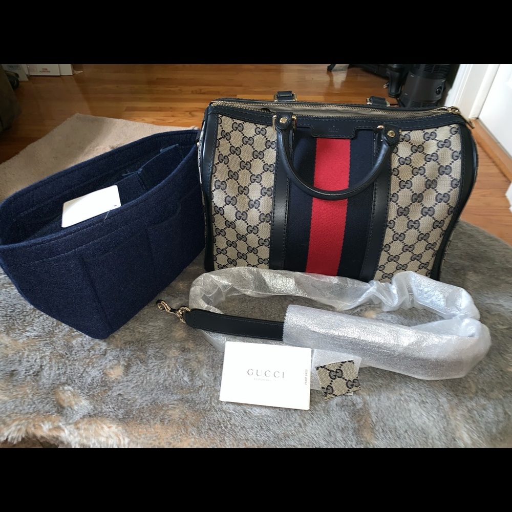 ❌❌SOLD❌❌Vintage Gucci Boston NWOT
